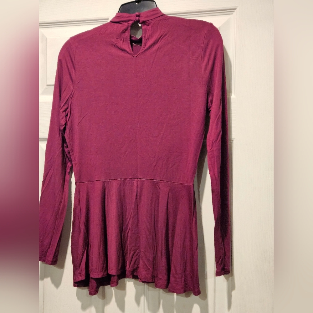 MODCLOTH TOP - Picture 2 of 2